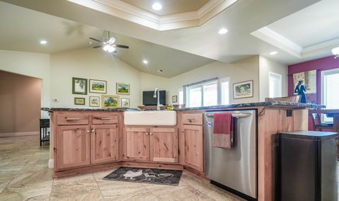 Tiny photo for 9280 Arant Road, Klamath Falls, OR 97603 (MLS # 220217702)