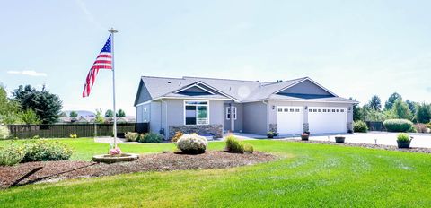 Tiny photo for 9280 Arant Road, Klamath Falls, OR 97603 (MLS # 220217702)