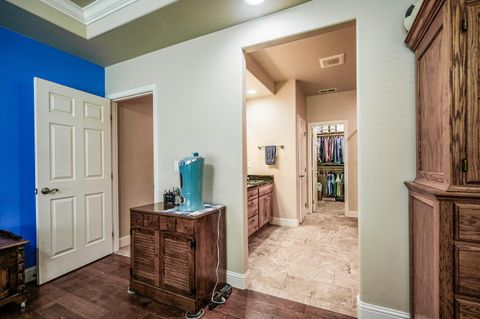 Tiny photo for 9280 Arant Road, Klamath Falls, OR 97603 (MLS # 220217702)