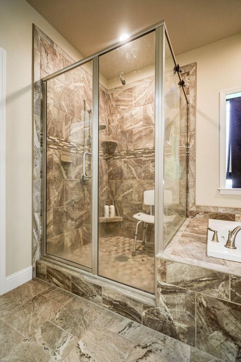 Tiny photo for 9280 Arant Road, Klamath Falls, OR 97603 (MLS # 220217702)