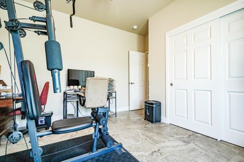 Tiny photo for 9280 Arant Road, Klamath Falls, OR 97603 (MLS # 220217702)