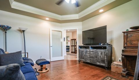 Tiny photo for 9280 Arant Road, Klamath Falls, OR 97603 (MLS # 220217702)