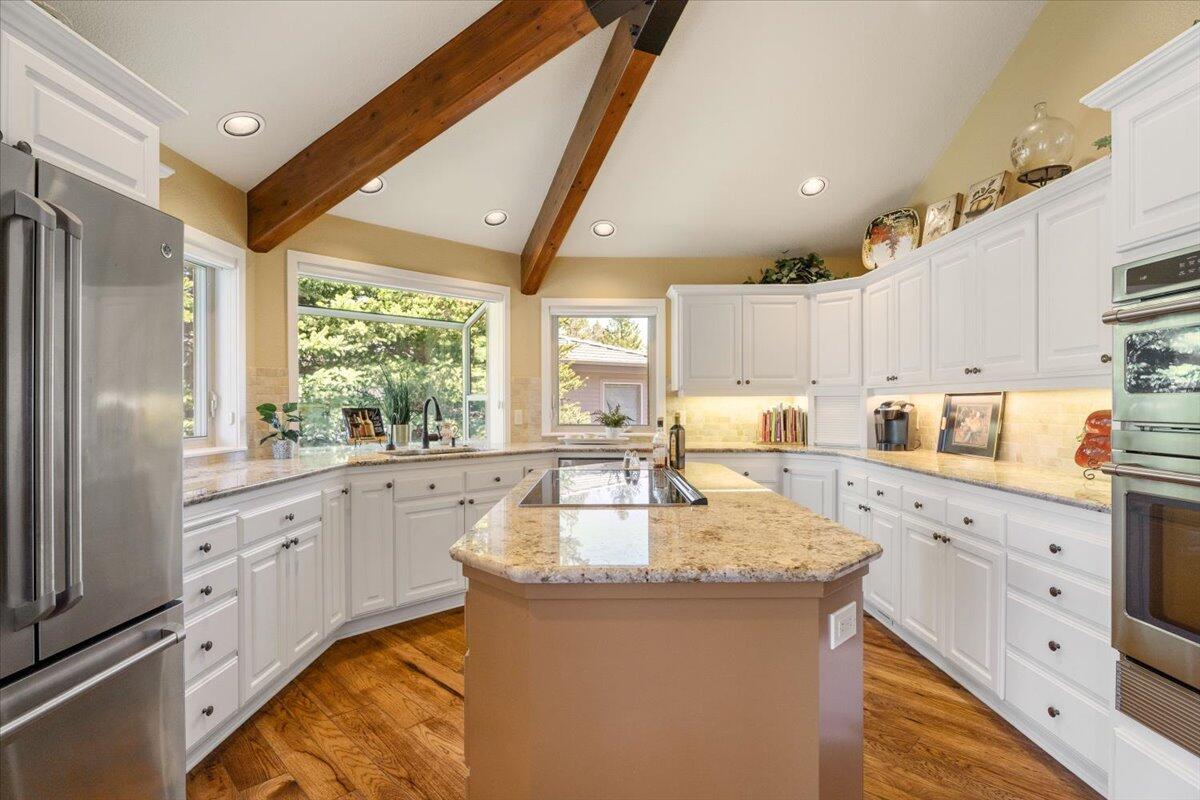 Fairway Crest Village - Residential