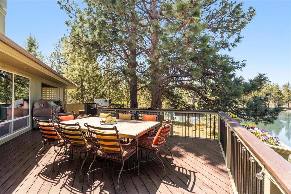 Fairway Crest Village - Residential