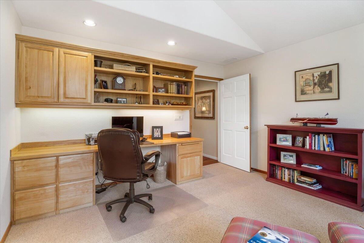 Fairway Crest Village - Residential