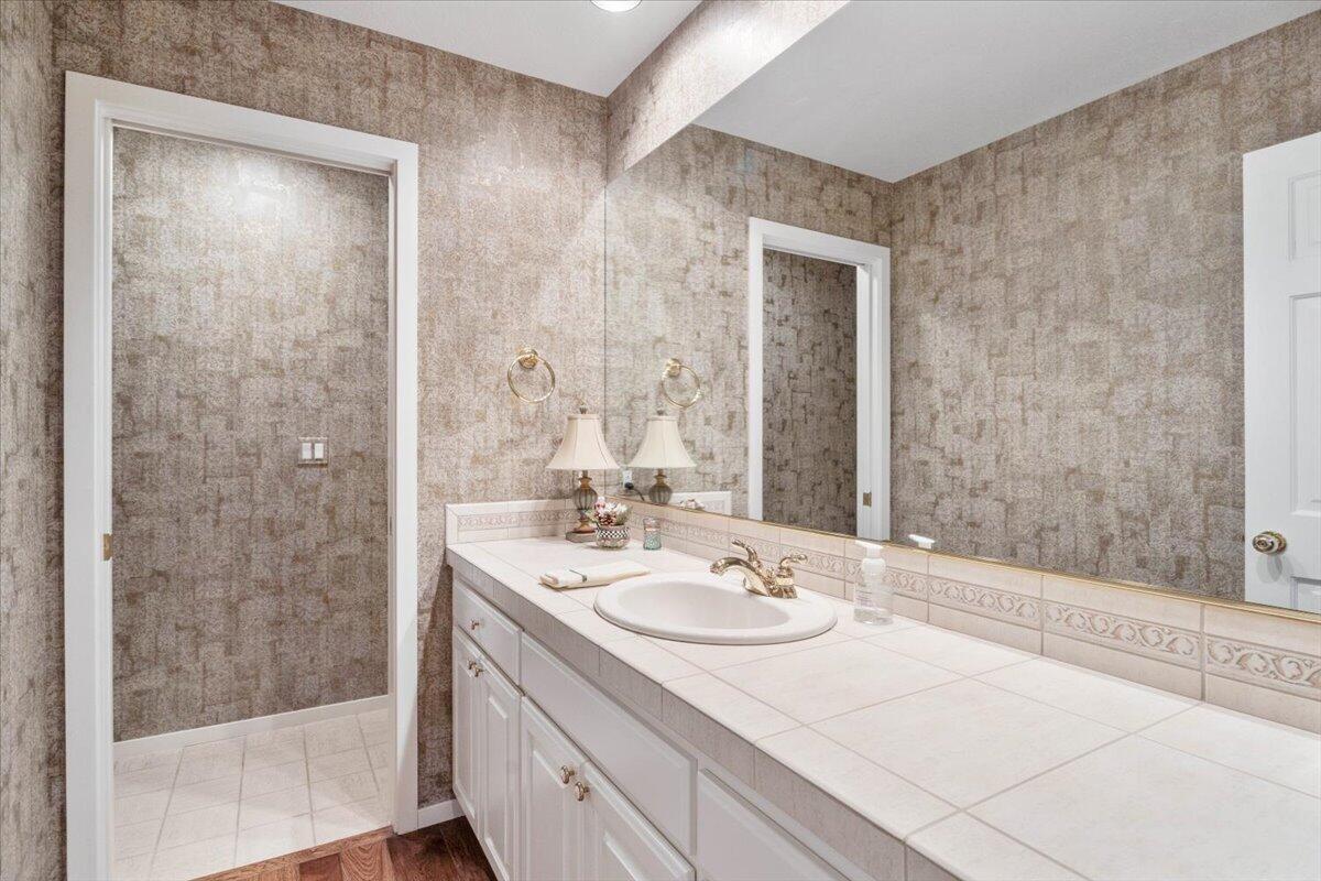 Fairway Crest Village - Residential