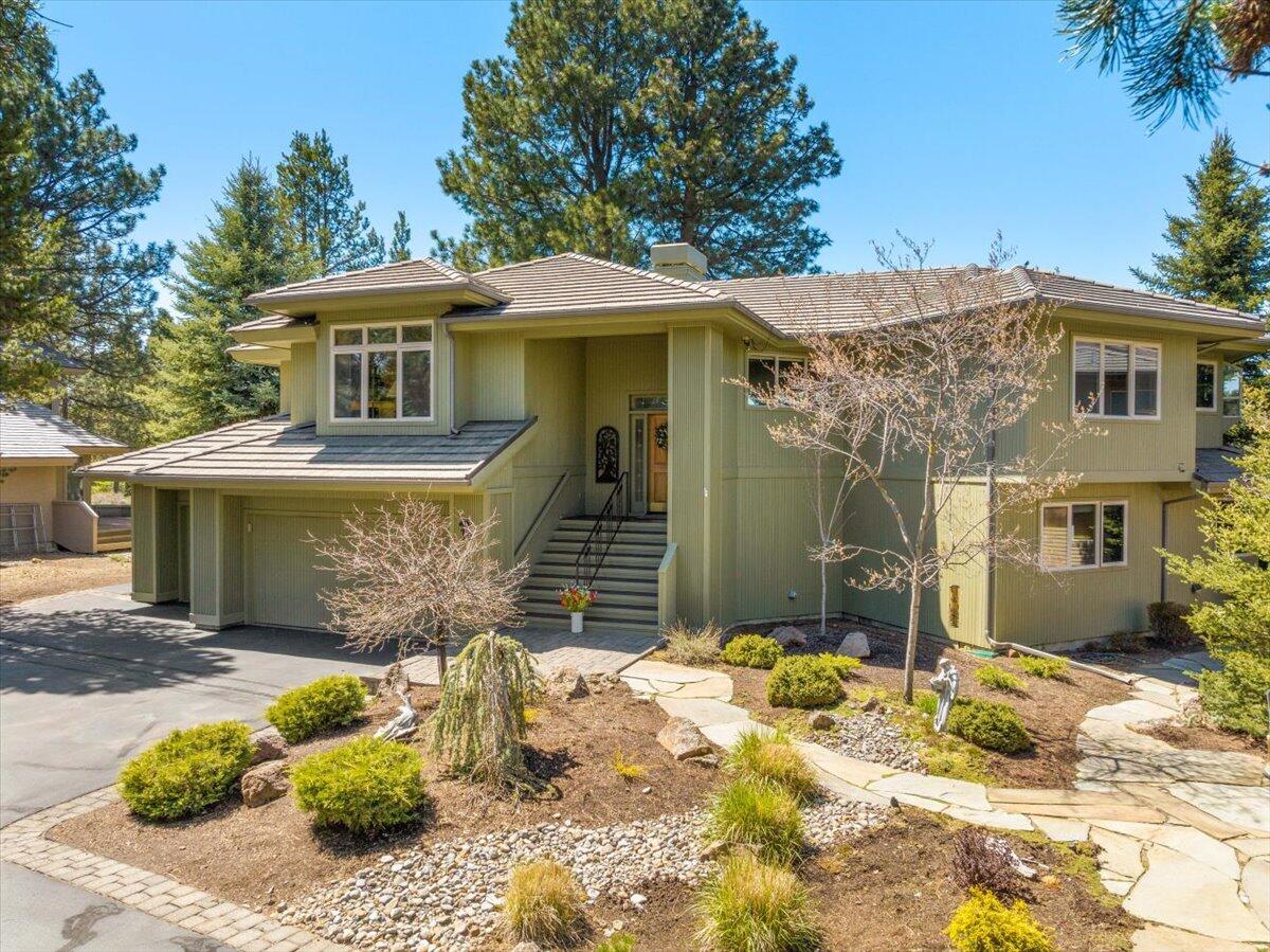 Fairway Crest Village - Residential