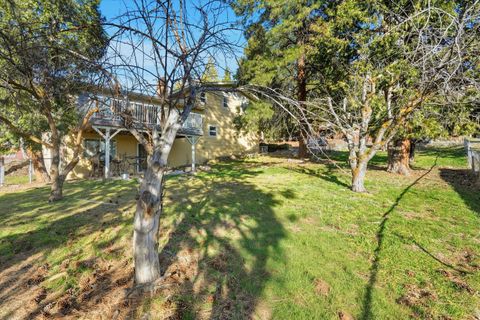 Tiny photo for 6660 Shasta Way, Klamath Falls, OR 97603 (MLS # 220215229)
