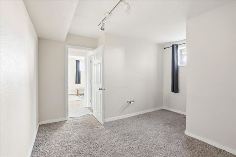 Tiny photo for 6660 Shasta Way, Klamath Falls, OR 97603 (MLS # 220215229)