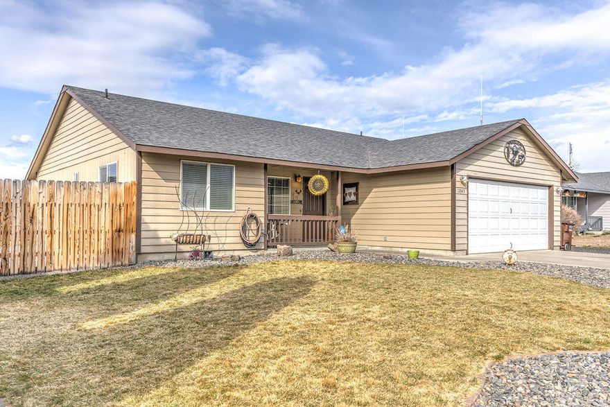 Cute starter home in awesome neighborhood ready for its new owners!  This 3 bedroom 2 bath 1218 sqft single level home was built in 1998.  It is in the desirable Yellowpine Subdivision in Prineville.  Primary bedroom has attached bathroom and walk-in-closet. Attached garage, large fenced lot with sprinkler system and possibility of RV parking. Easy to show contact your agent today. Neighborhood offers a wonderful park with playground.