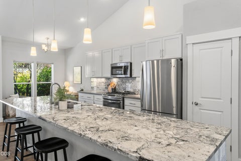 Tiny photo for 63106 Layton Avenue, Bend, OR 97701 (MLS # 220227294)
