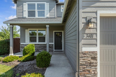 Tiny photo for 3401 Ford Drive, Medford, OR 97504 (MLS # 220224397)