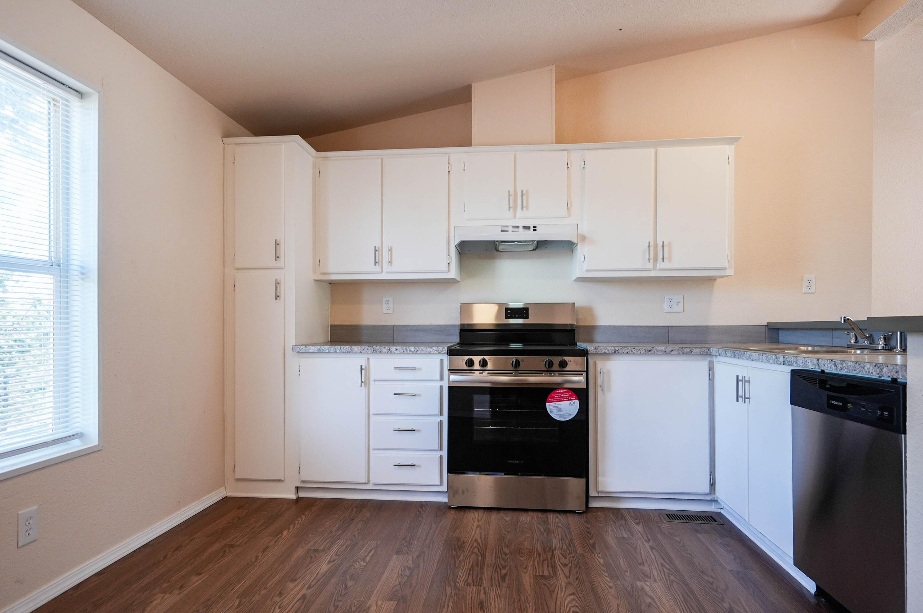 Nimrod River Park - Residential