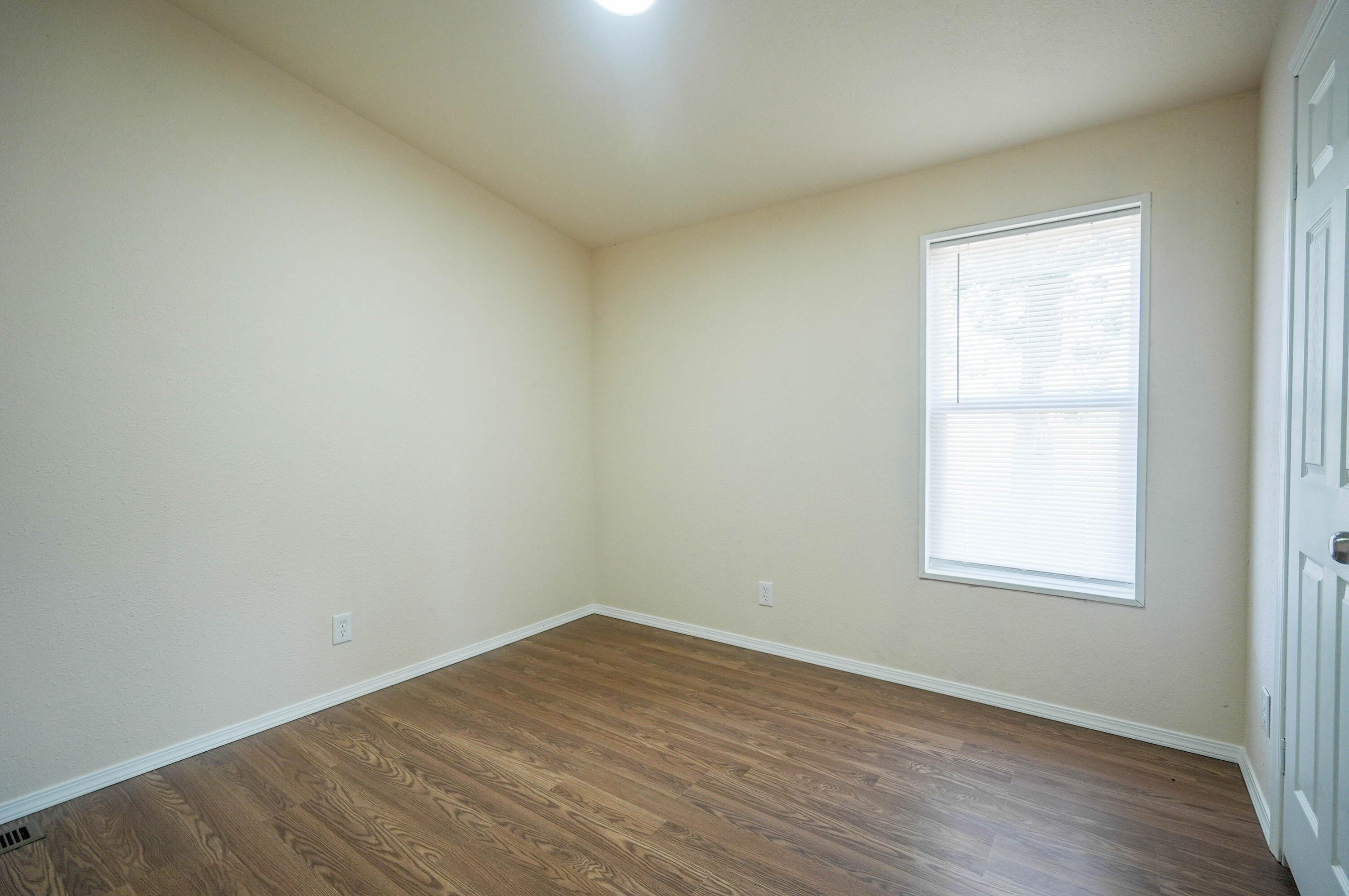 Nimrod River Park - Residential