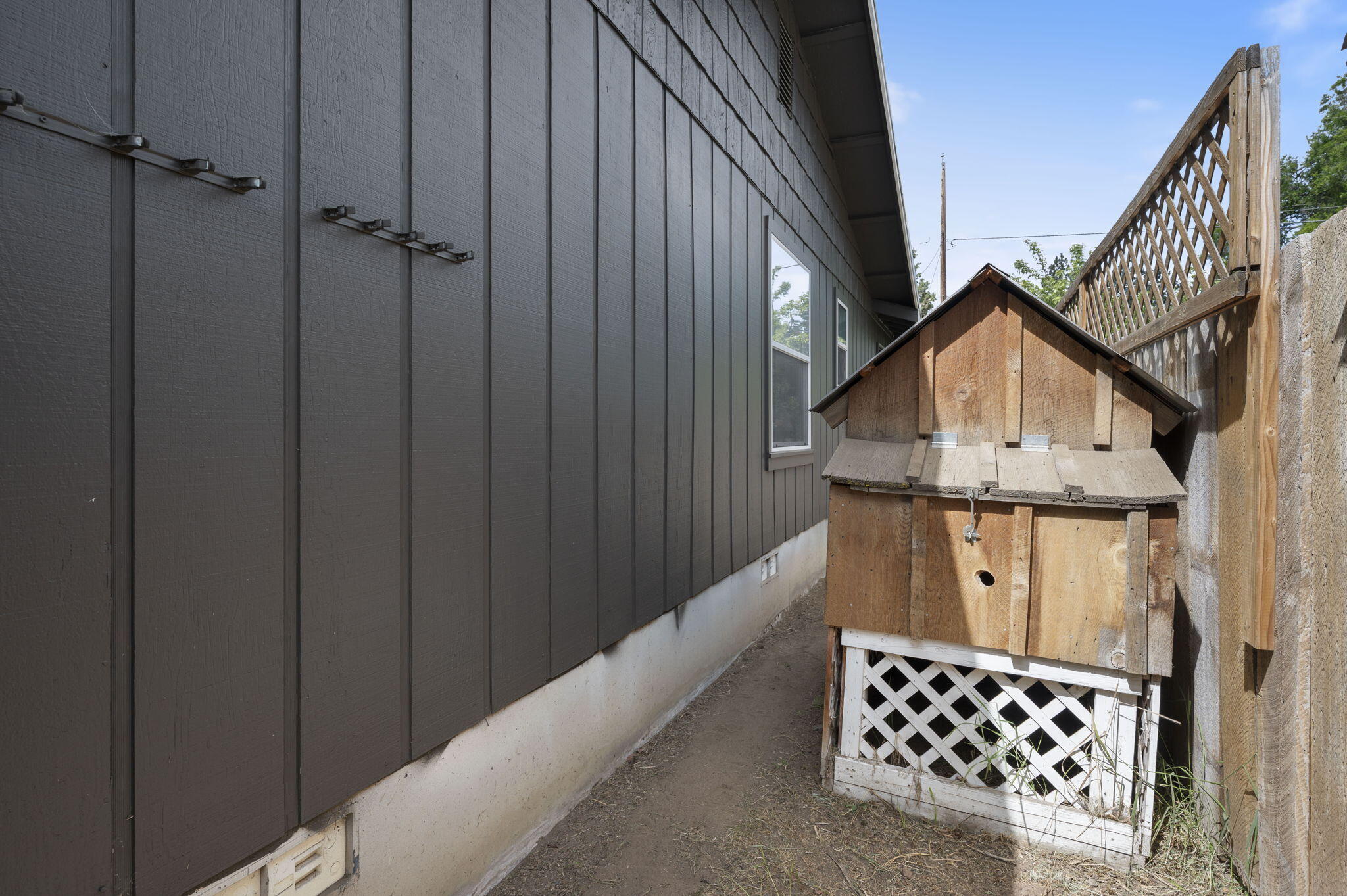 Larkspur - Residential