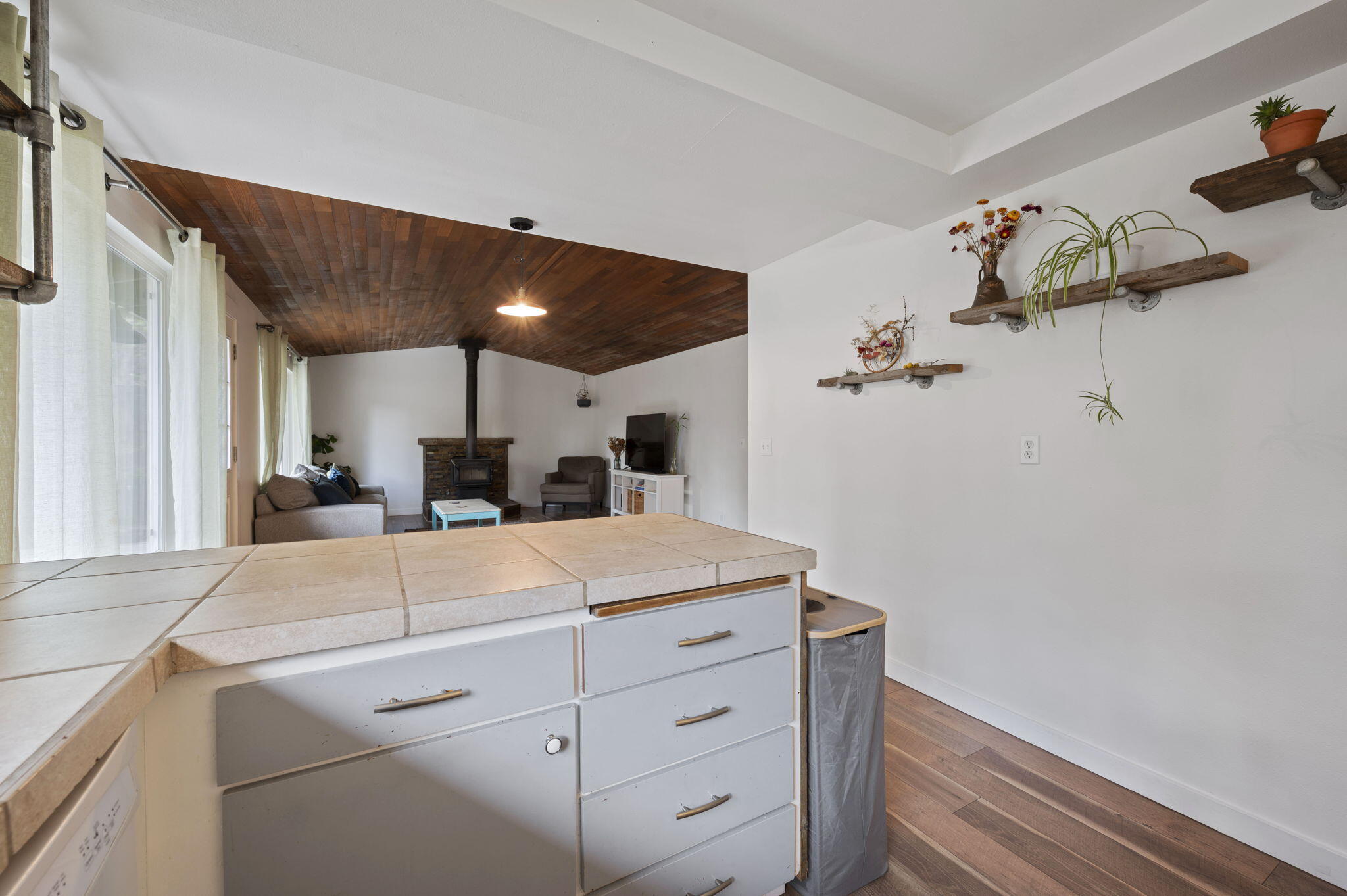 Larkspur - Residential