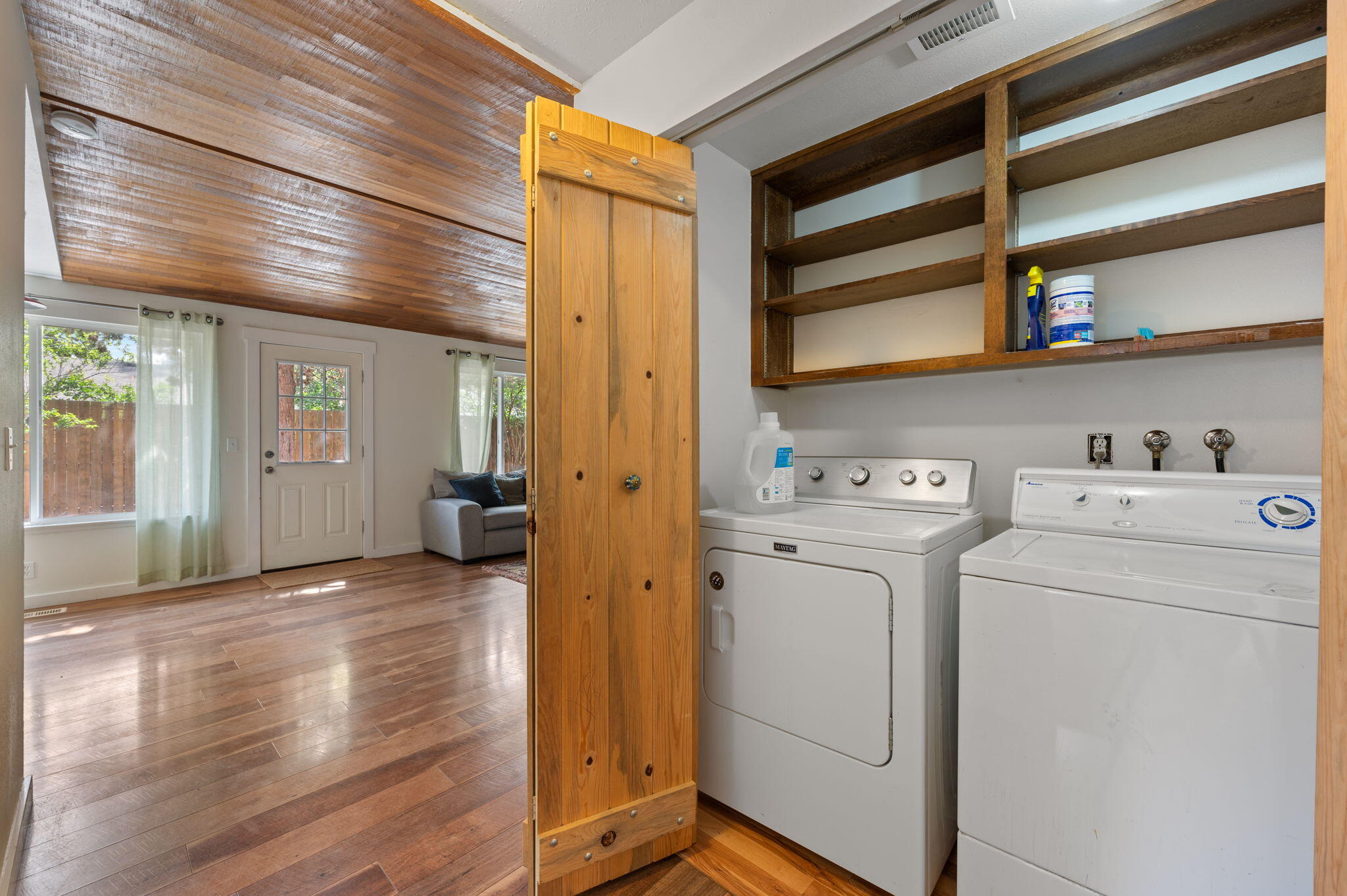 Larkspur - Residential