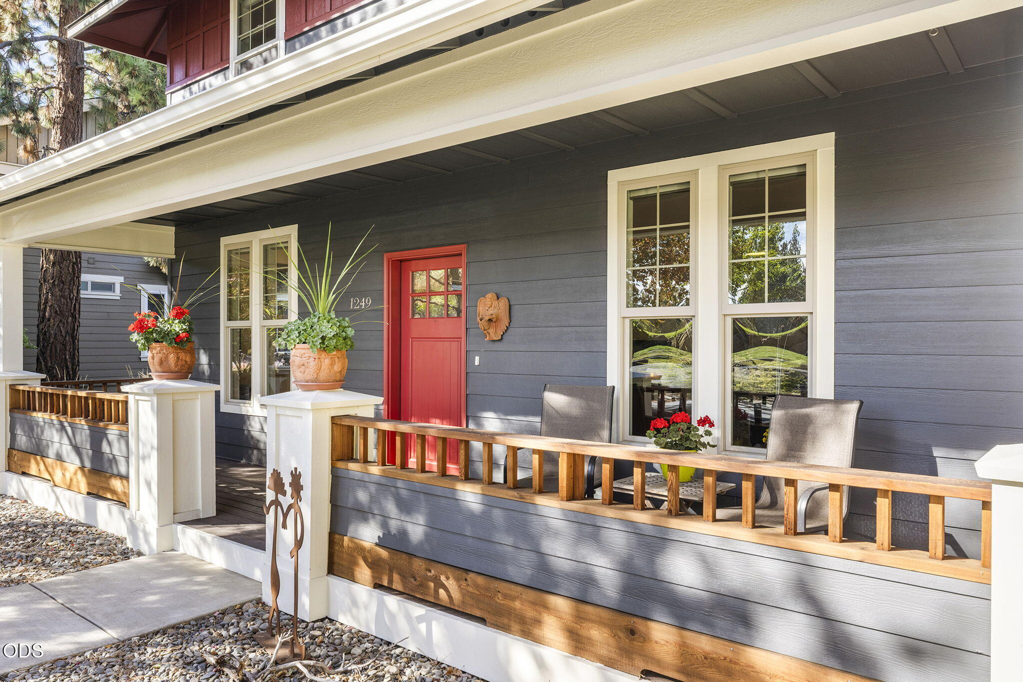 1249 NW John Fremont Street