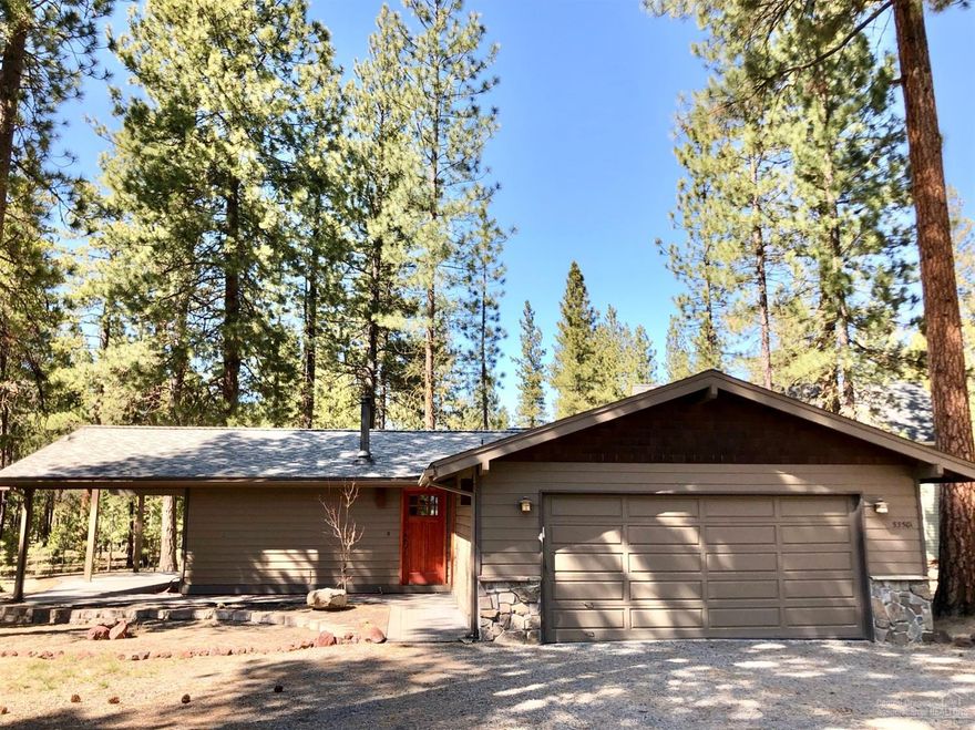 Inviting single-level home in one of nature's most special treasure troves of Wild River at Pringle Falls! Escape the city hustle and enjoy rushing river sounds amidst peaceful forest surroundings in this fully-remodeled 2 BR/1 BA gem equipped for full or part-time living. Big windows and northwest-influence interior appointments highlight the sunlit great room and kitchen with vaulted ceilings, granite tile counters and eating bar, craftsman detailed hickory cabinets, and corner woodstove for chilly evenings. Two cozy bedrooms share convenient access to hall laundry and bathroom featuring a tiled vanity and custom travertine tub/shower surround. Large, raised rear paver deck opens to forested commons and scores highest marks for this sweet setup near the best of Central Oregon's year-round outdoor recreation!