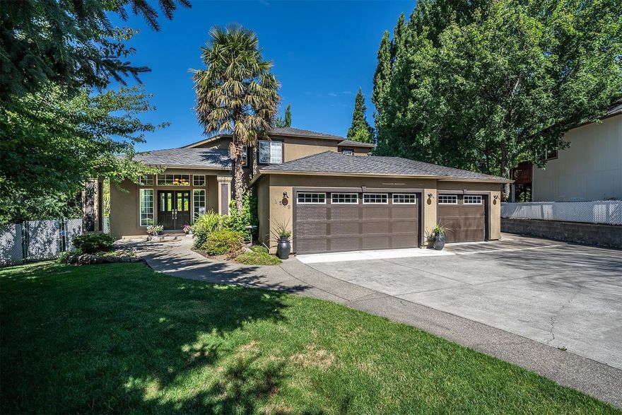 Fantastic 2509 sq ft home with in-ground pool, located in a great E Medford cul-de-sac. This home features 4 bedrooms, 3 bathrooms, new beautiful hickory hard wood floors, new carpet, high ceilings, 3 gas fireplaces w/new tile surround & lots of natural light. Spacious living room with gas fireplace & formal dining area have large windows. Family room offers a gas fireplace and glass door that leads out to the huge new deck. Kitchen features granite counters, new gas range, 2 ovens, large counter space. Large master suite with lovely gas fireplace, attached master bathroom with dual shower, double sinks, large soaking tub & great walk-in closet. One bedroom is located on main floor. Abundant storage & many updates. Laundry room w/ utility sink & slate flooring. Large private fenced backyard with great in-ground pool, new concrete pool decking, lawn area. Large covered front porch. Attached, finished 3 car garage (3rd bay has heating/air & can be used as shop). Move-in ready.