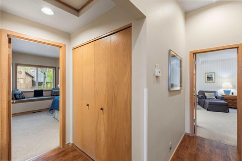 Tiny photo for 57374 Beaver Ridge Loop #32C, Sunriver, OR 97707 (MLS # 220219874)