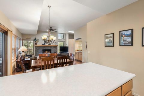 Tiny photo for 57374 Beaver Ridge Loop #32C, Sunriver, OR 97707 (MLS # 220219874)