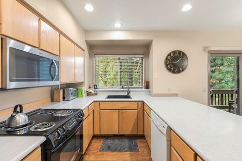 Tiny photo for 57374 Beaver Ridge Loop #32C, Sunriver, OR 97707 (MLS # 220219874)