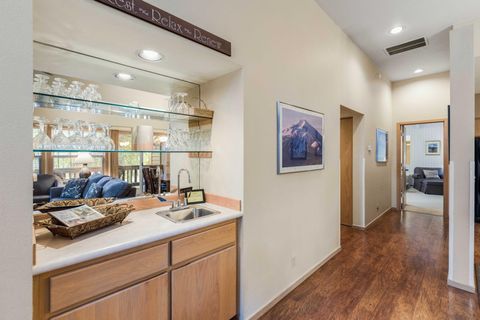 Tiny photo for 57374 Beaver Ridge Loop #32C, Sunriver, OR 97707 (MLS # 220219874)