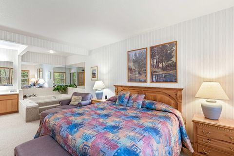 Tiny photo for 57374 Beaver Ridge Loop #32C, Sunriver, OR 97707 (MLS # 220219874)