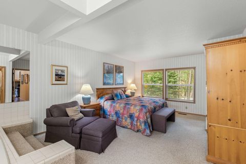 Tiny photo for 57374 Beaver Ridge Loop #32C, Sunriver, OR 97707 (MLS # 220219874)