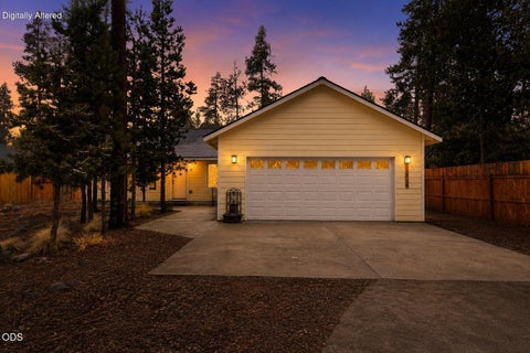 Photo of 17316 Golden Eye Drive, Bend, OR 97707 (MLS # 220223806)