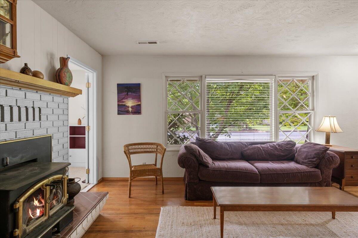 El Reina Subdivision - Residential