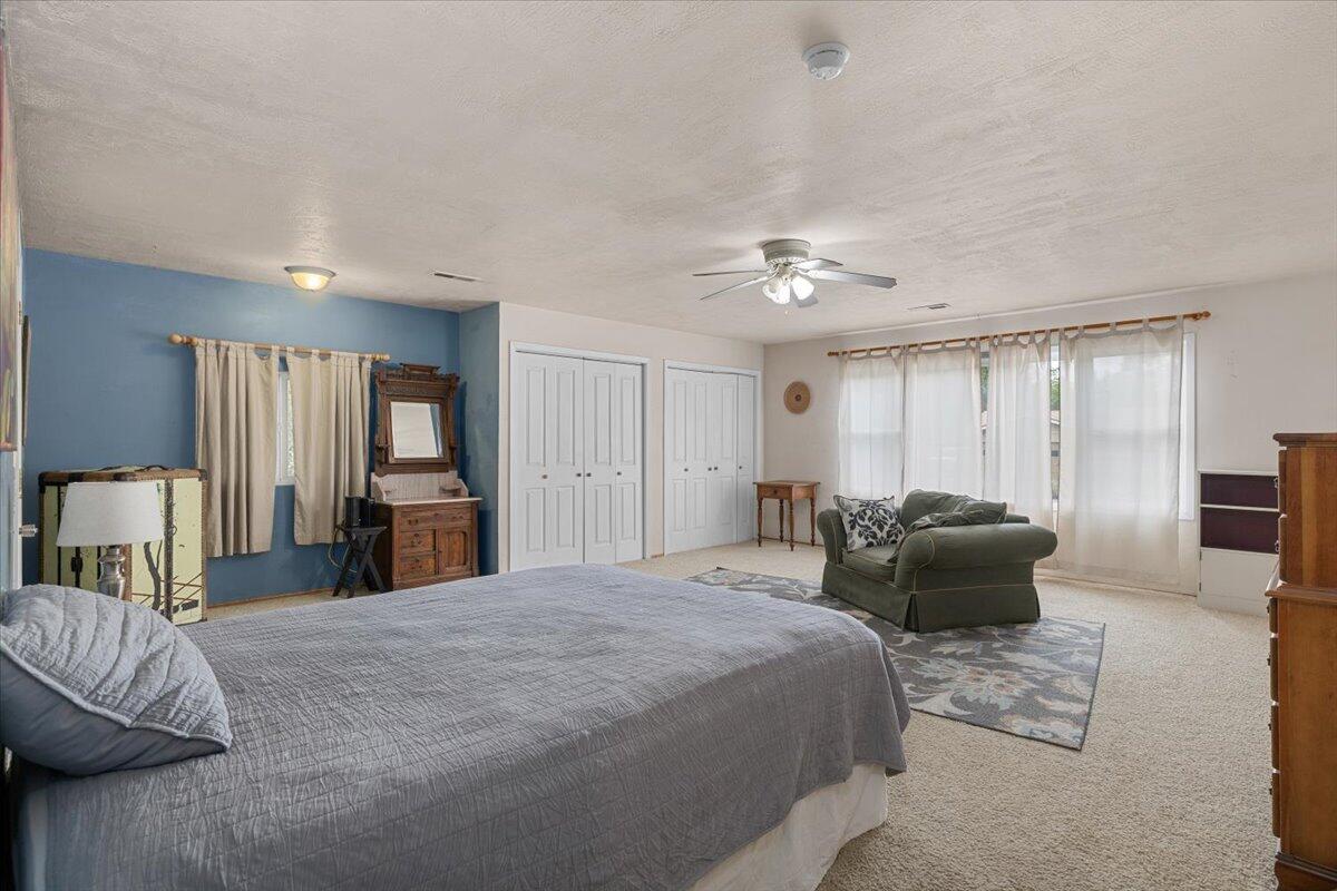 El Reina Subdivision - Residential