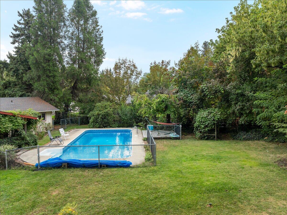 El Reina Subdivision - Residential