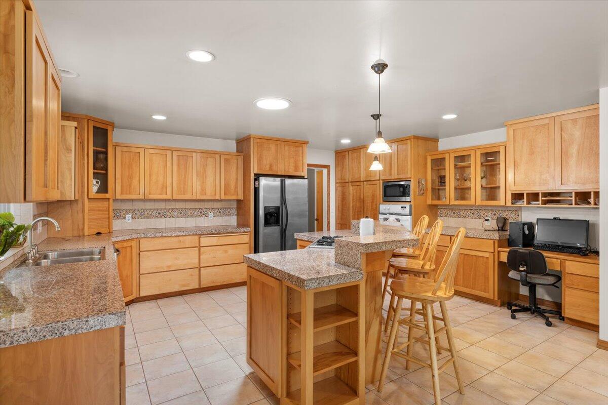 El Reina Subdivision - Residential