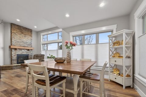 Tiny photo for 3357 SW 35th Street, Redmond, OR 97756 (MLS # 220219620)