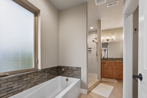 Tiny photo for 3357 SW 35th Street, Redmond, OR 97756 (MLS # 220219620)