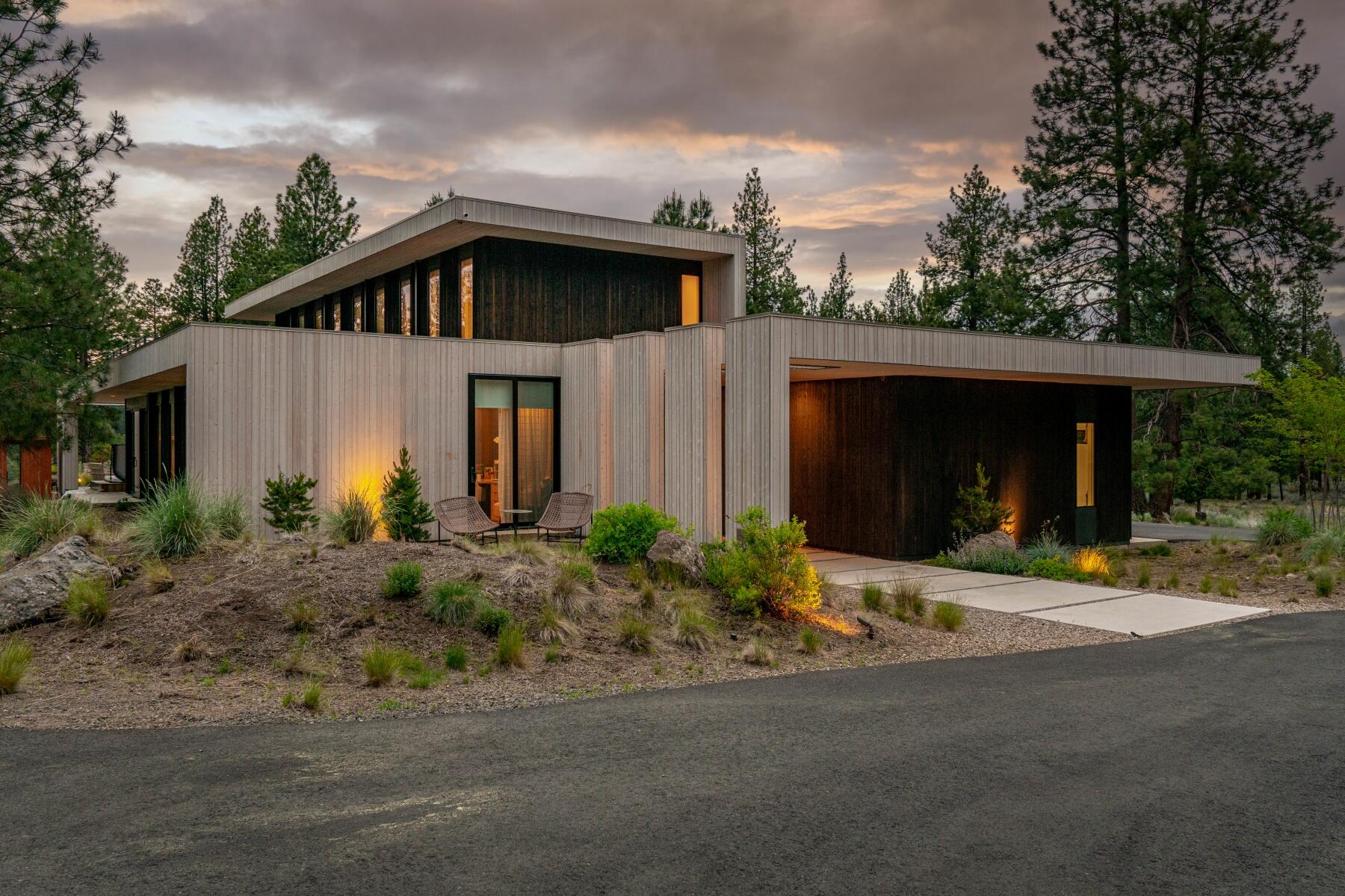 The Highlands at Broken Top - Residential