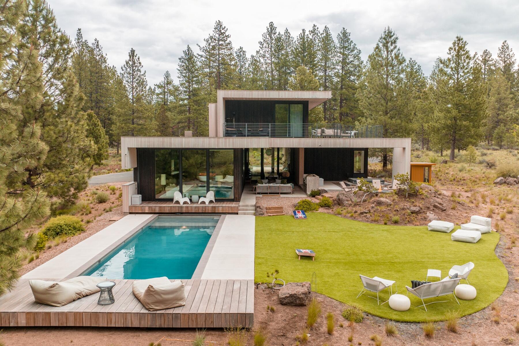 The Highlands at Broken Top - Residential