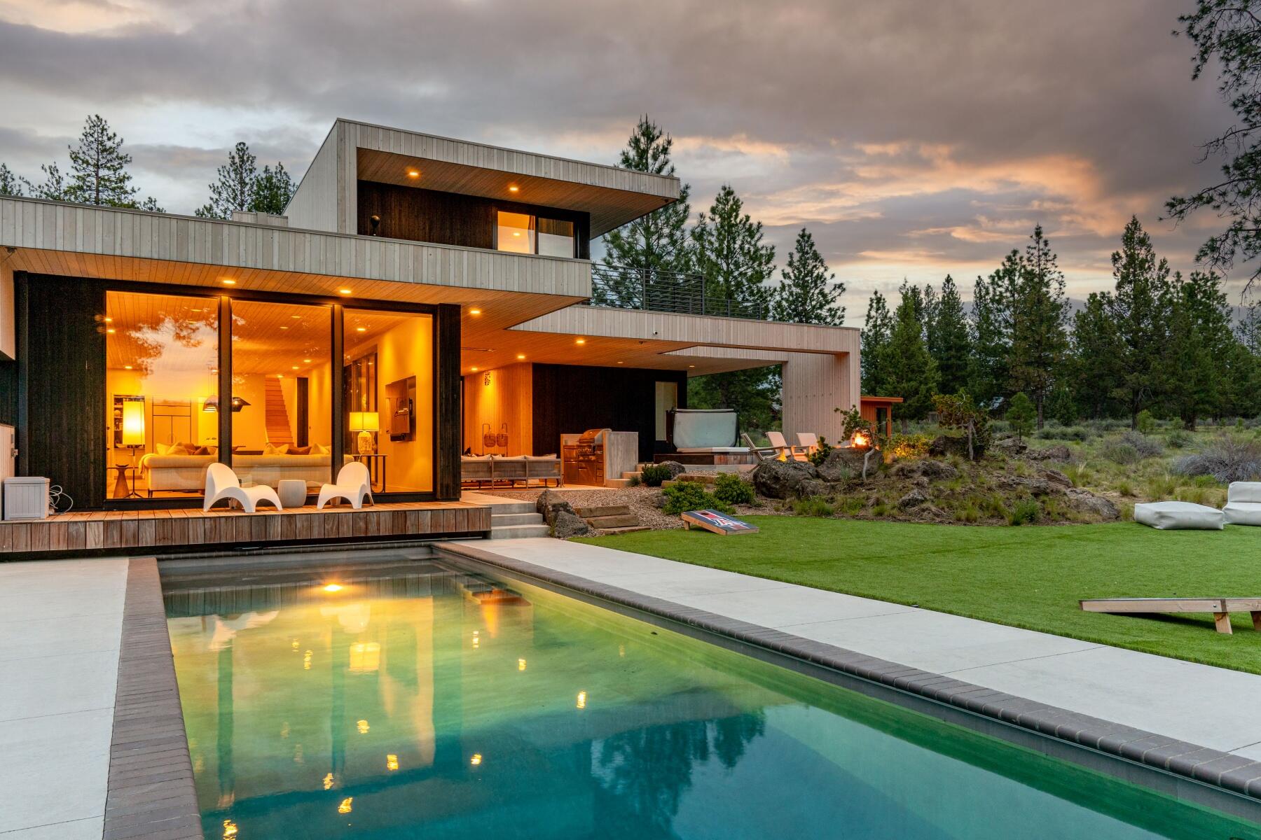 The Highlands at Broken Top - Residential