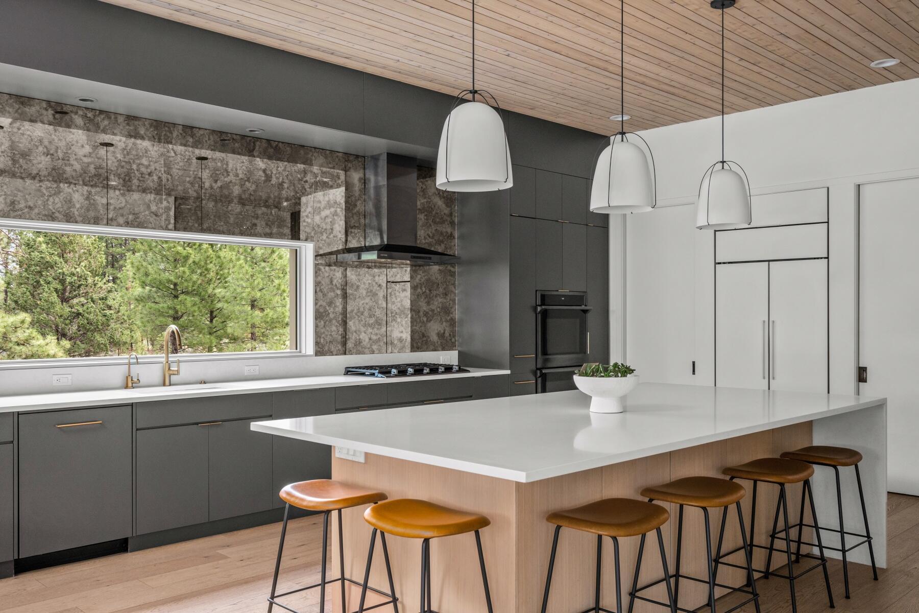 The Highlands at Broken Top - Residential