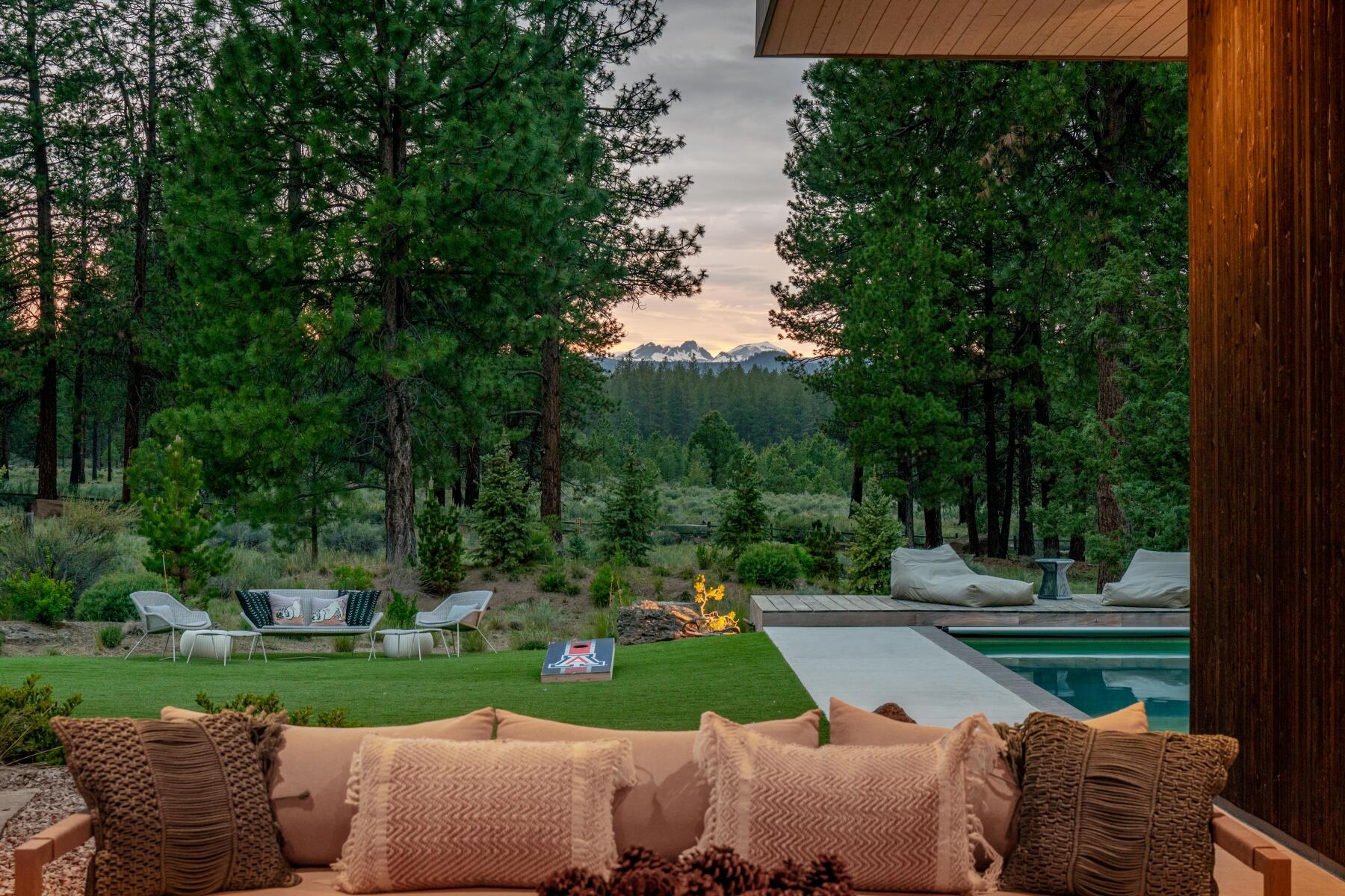 The Highlands at Broken Top - Residential