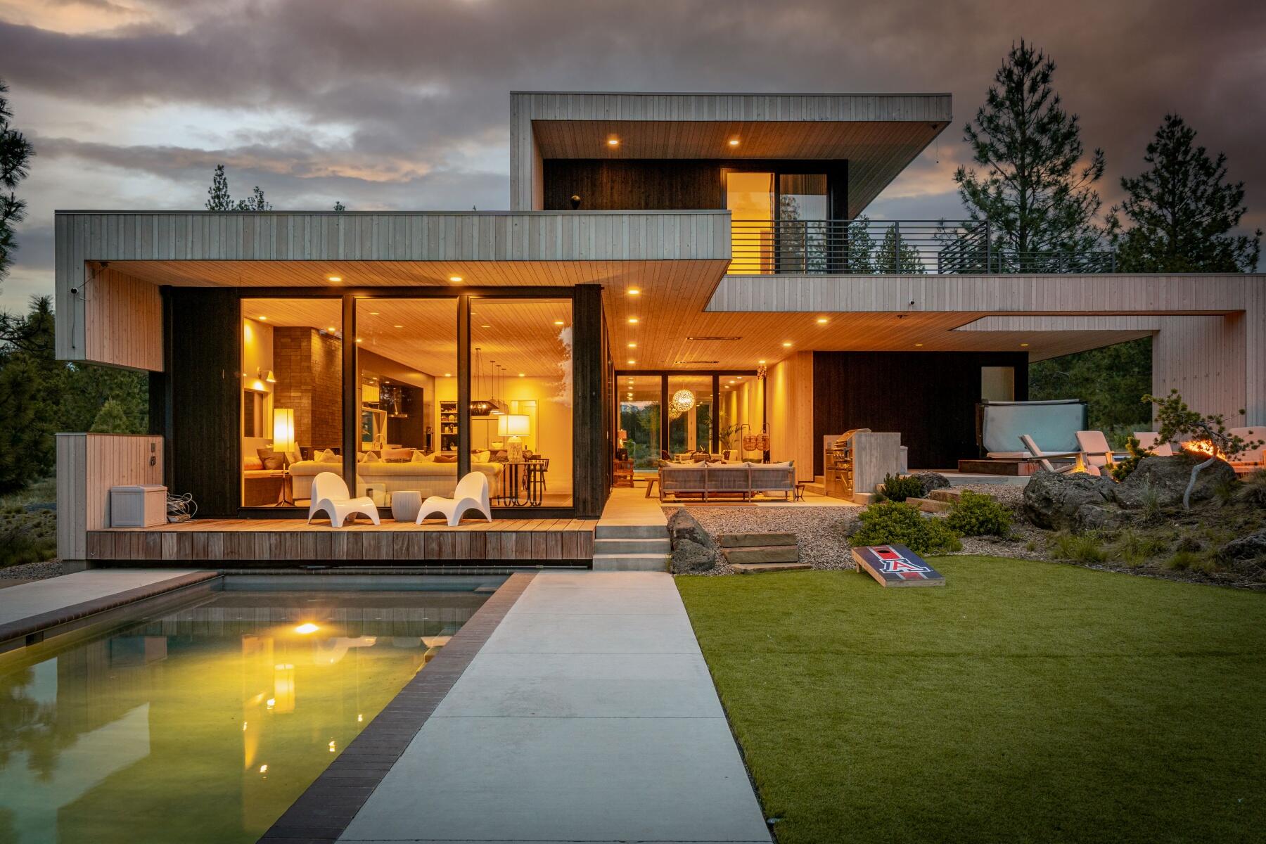 The Highlands at Broken Top - Residential