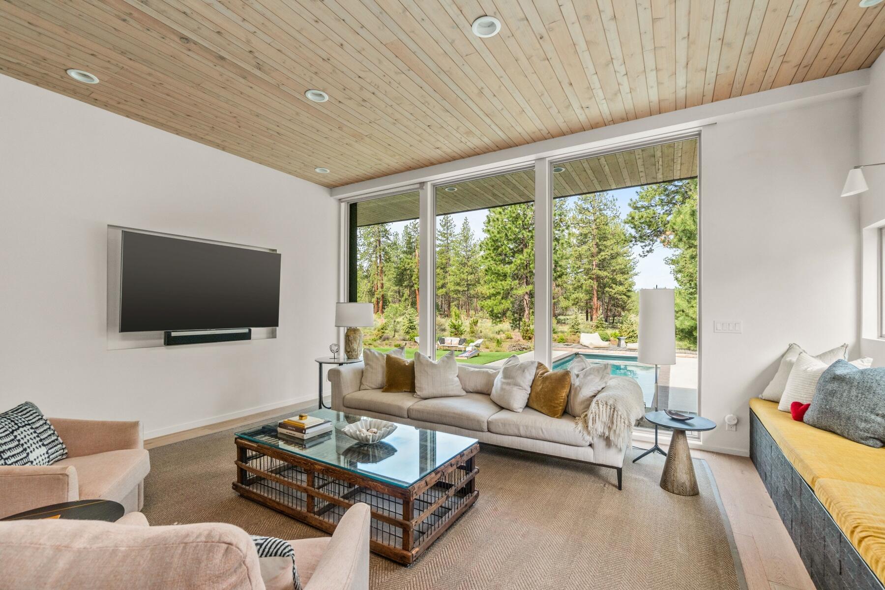 The Highlands at Broken Top - Residential