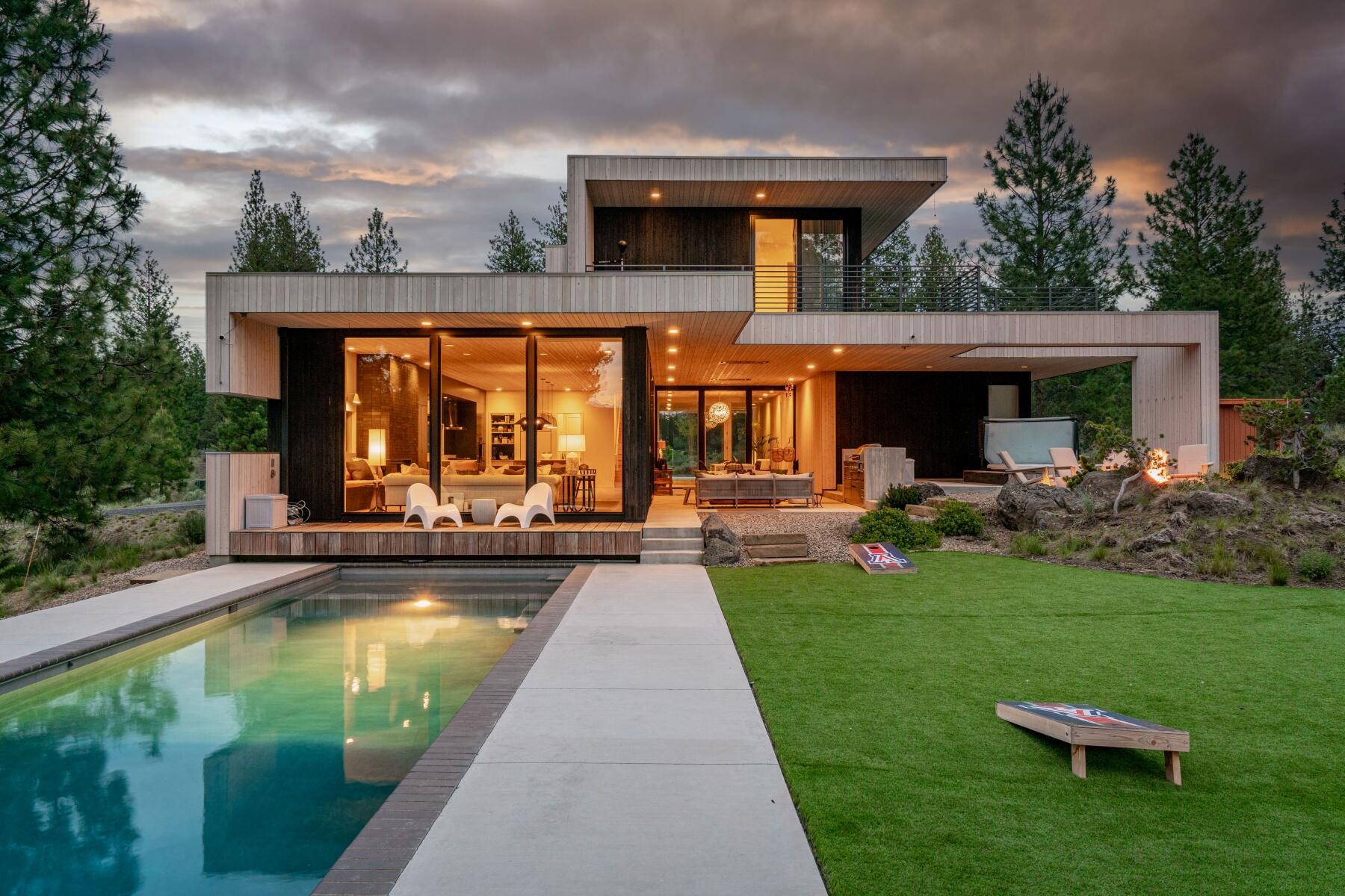 The Highlands at Broken Top - Residential