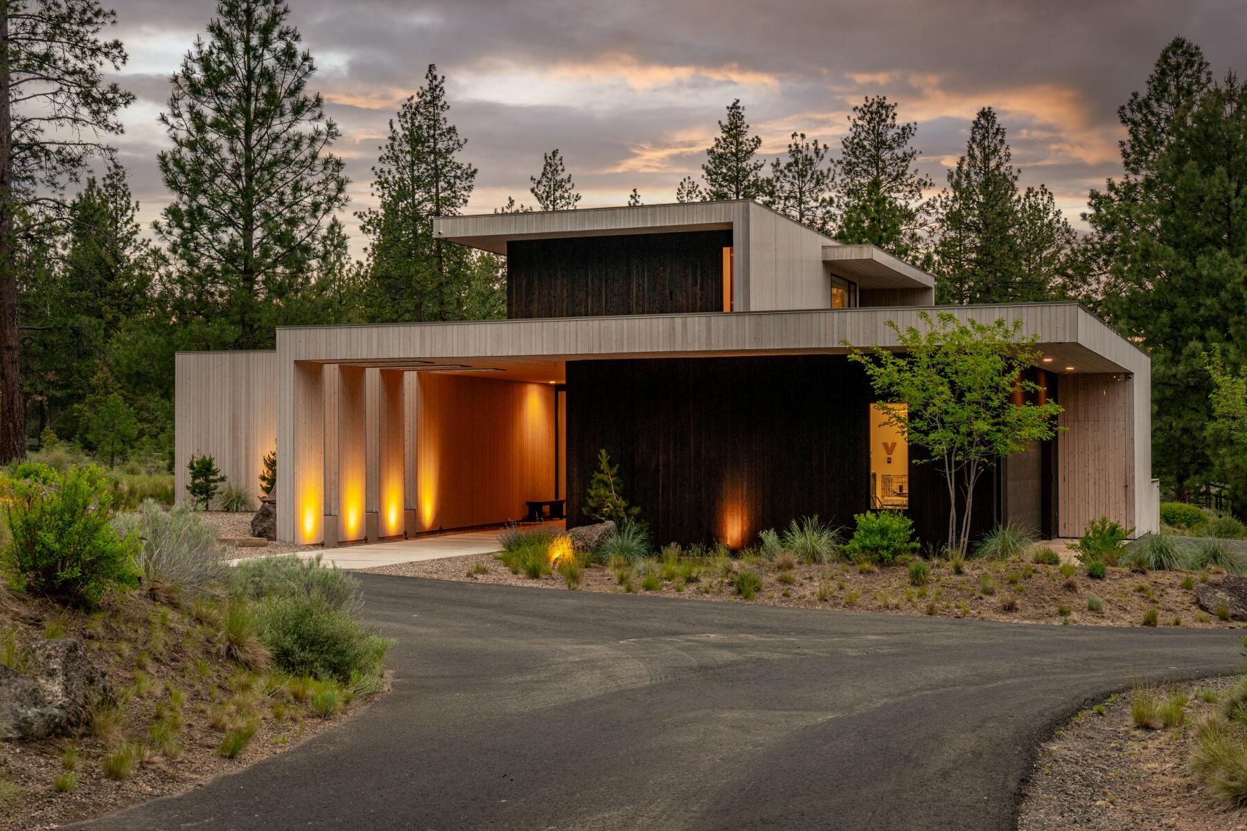 The Highlands at Broken Top - Residential