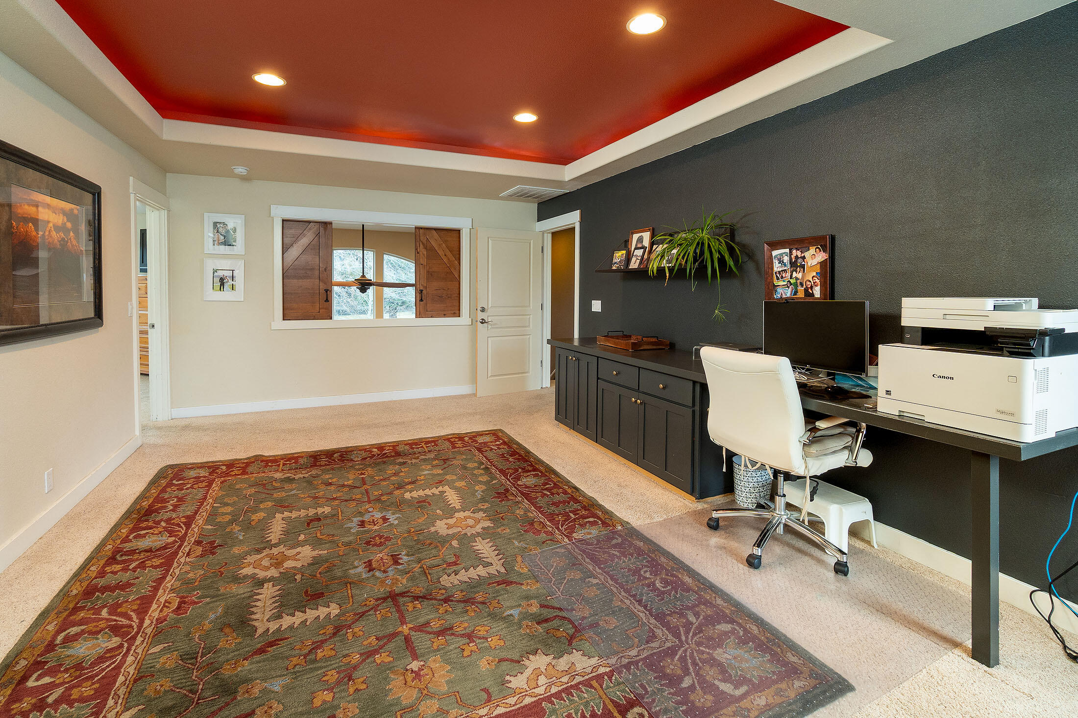 319 NW Flagline Drive