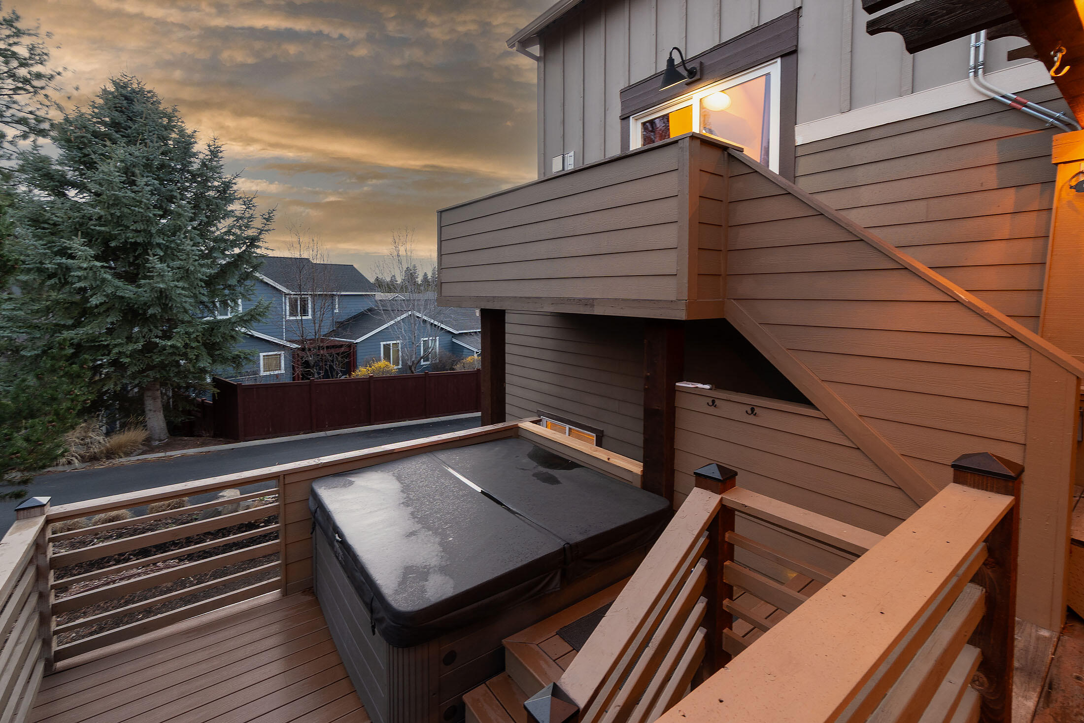 Skyliner Summit - Residential