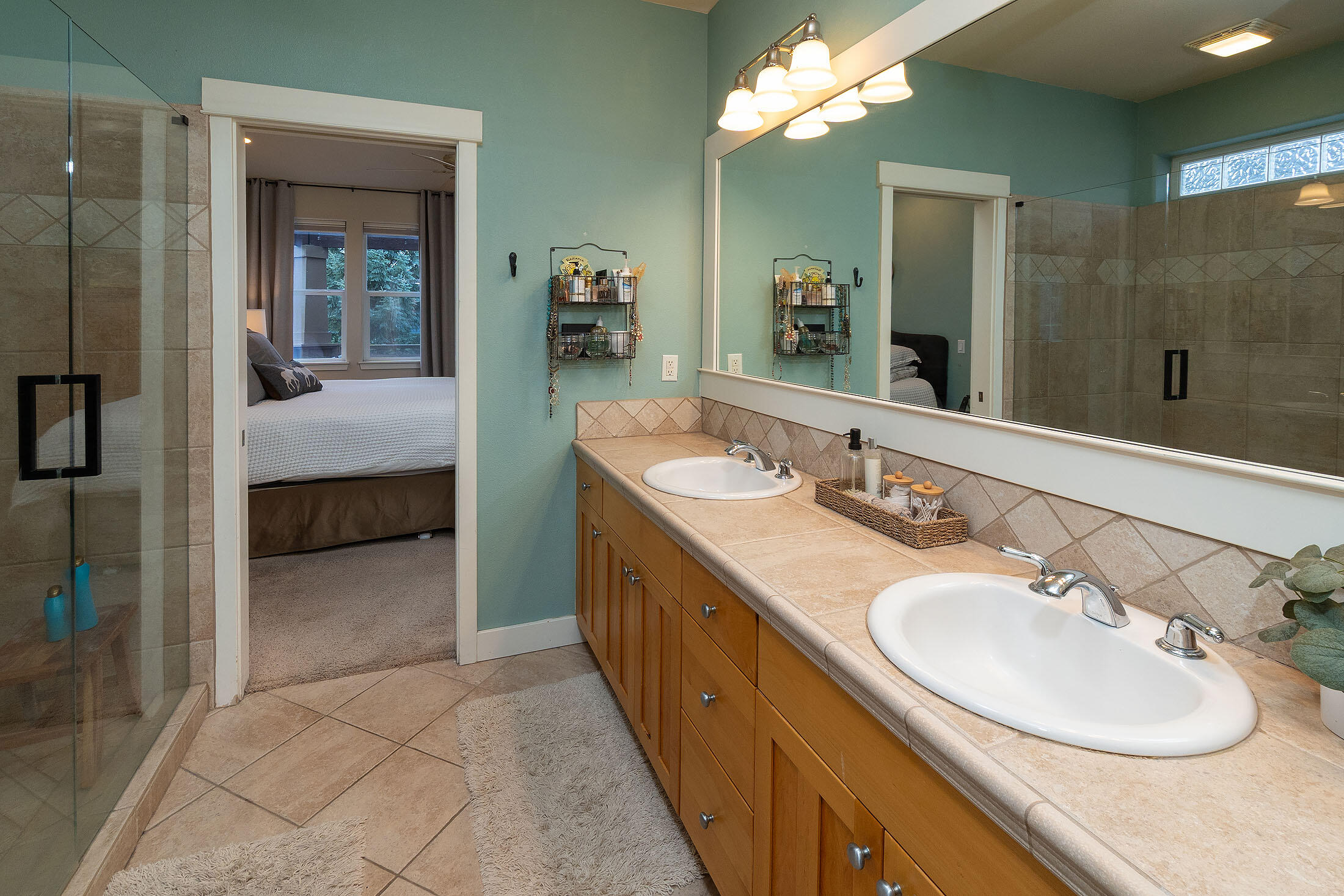 Skyliner Summit - Residential