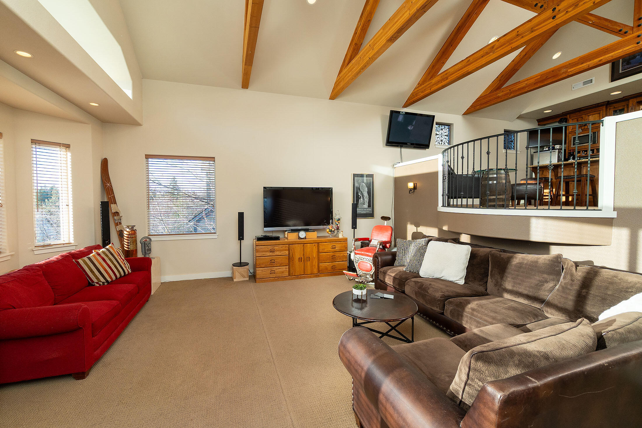 Skyliner Summit - Residential